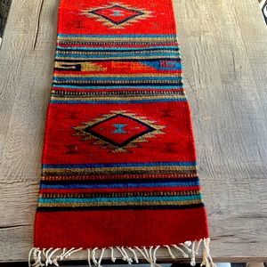 Ellenbecker Trading table runner